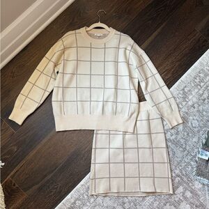 tea n rose Matching Sweater Set